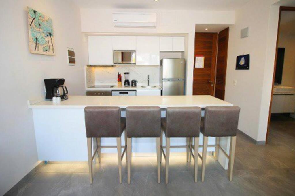 Playa Sirena in Playa del Carmen, Mexico Apartamento *